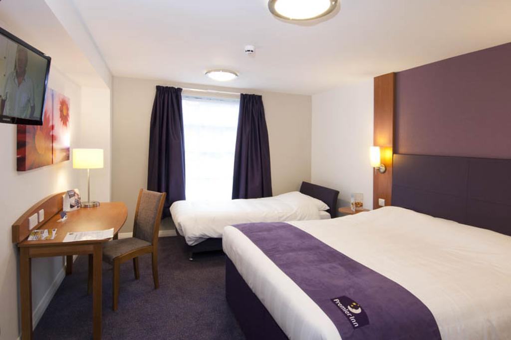 Premier Inn Derry / Londonderry Pokój zdjęcie