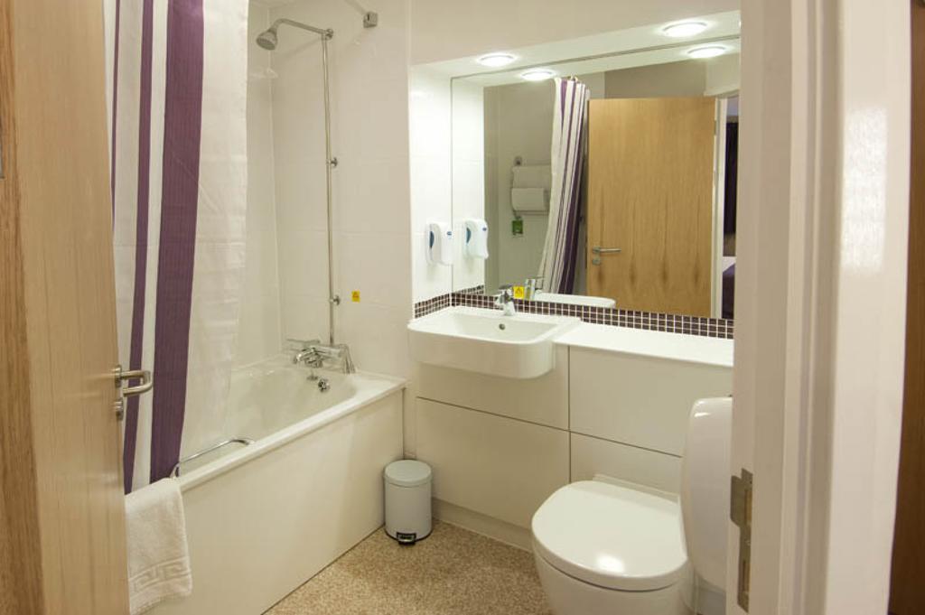 Premier Inn Derry / Londonderry Pokój zdjęcie