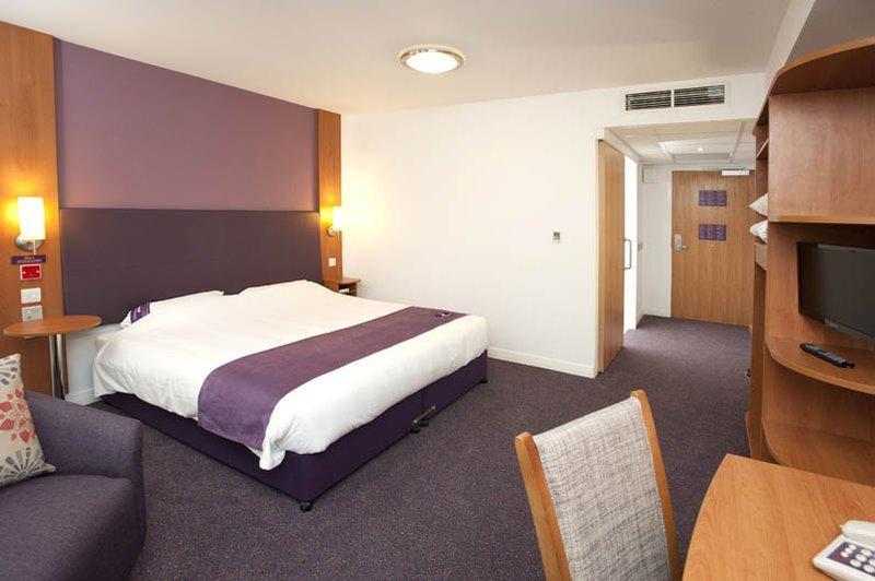 Premier Inn Derry / Londonderry Zewnętrze zdjęcie